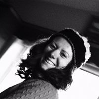Anna Barry Photo 33