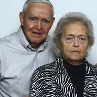 Kathleen Coleman Photo 18