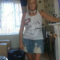 Jill Nicholson Photo 17