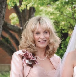Linda Knott Photo 31