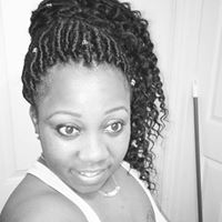 Keena Robinson Photo 16