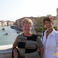 Lorraine Thibault Photo 7