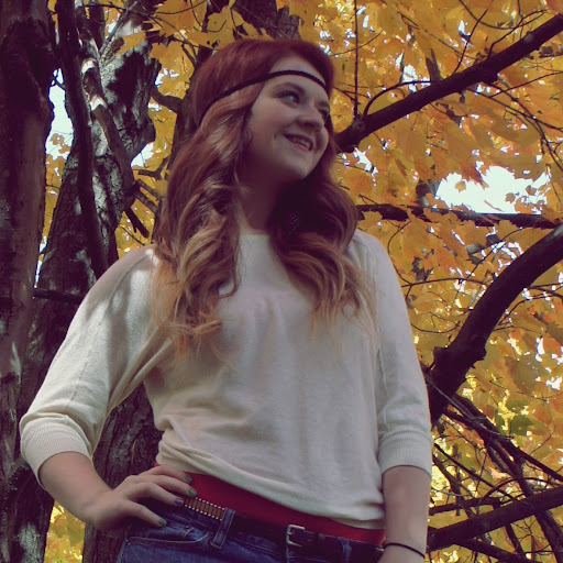 Leah Carver Photo 16