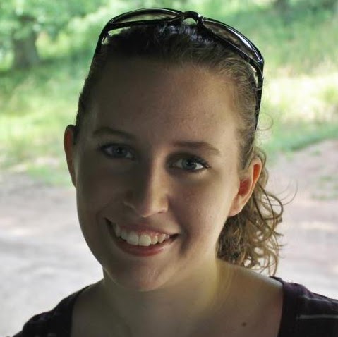 Stephanie Fulton Photo 45