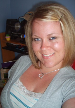 Tammy Henderson Photo 12