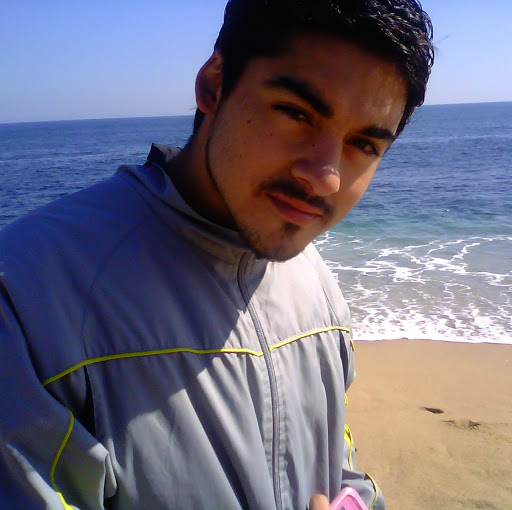 Francisco Salazar Photo 17