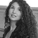 Kelly Bacon Photo 24