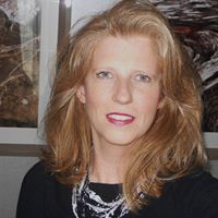 Linda Davey Photo 32