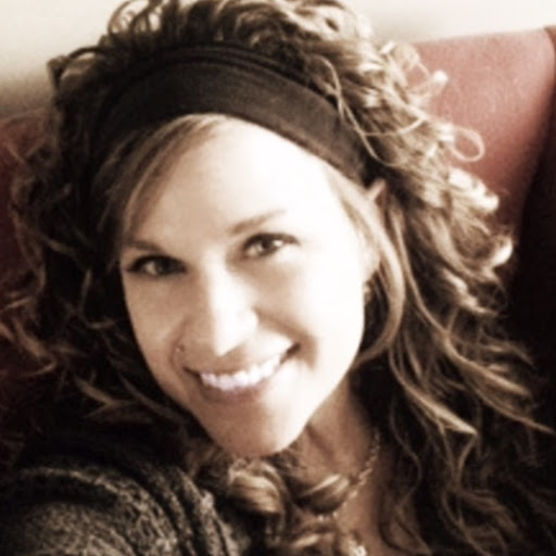 Lisa Medina Photo 35