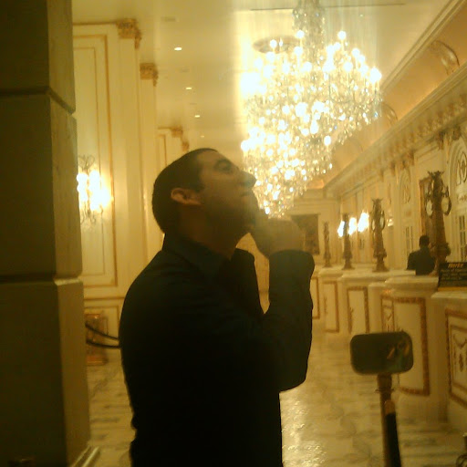 Alberto Garcia Photo 16