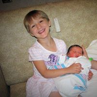 Elizabeth Aronson Photo 18