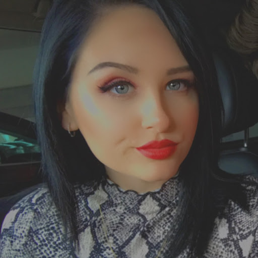 Hannah Short Photo 4