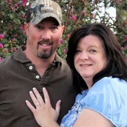 Tracey Holland Photo 15