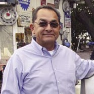 Vernon Robbins Photo 1