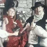 Deana Mitchell Photo 10
