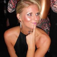 Anna Scholes Photo 15