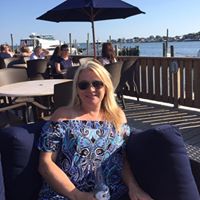Christine Loftus Photo 9