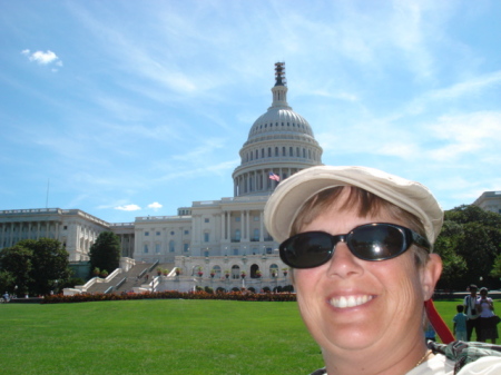 Julie Norman Photo 14