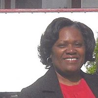 Geraldine Clark Photo 7