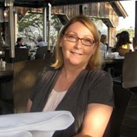 Connie Lindstrom Photo 19