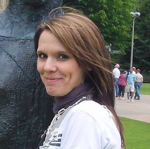 Suzanne Richmond Photo 29