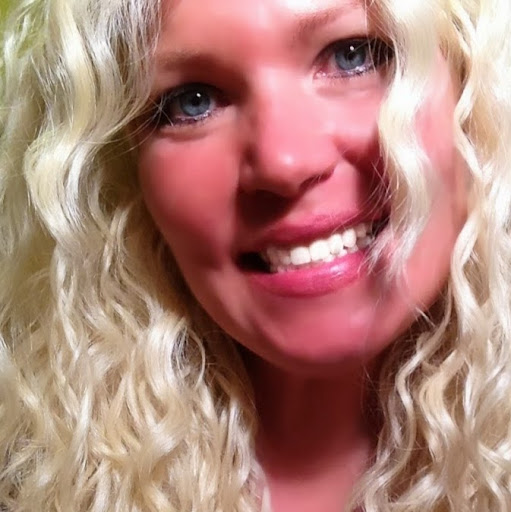 Marci Jones Photo 21