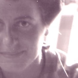 Shirley Gibbons Photo 33