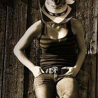 Roberta Parker Photo 11