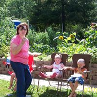 Sandra Rayner Photo 17