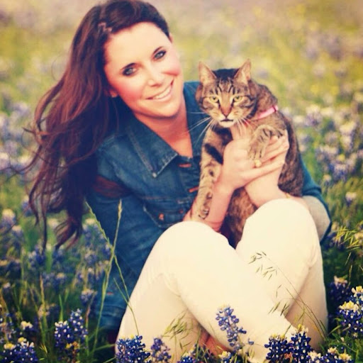 Catherine Saunders Photo 9