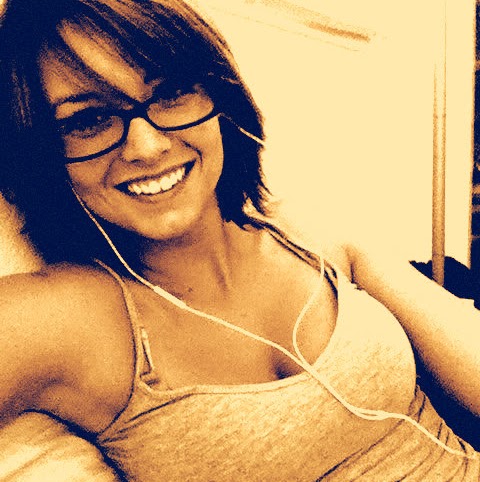 Danielle Schultz Photo 11