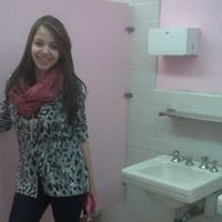 Janette Ruiz Photo 7