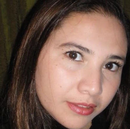 Carol Montoya Photo 16