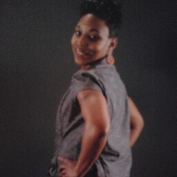 Latoya Roberson Photo 10