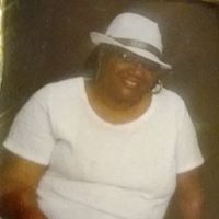 Sandra Reece Photo 29
