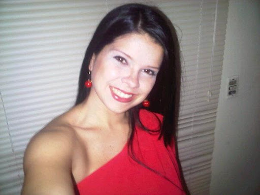 Beatriz Castillo Photo 17
