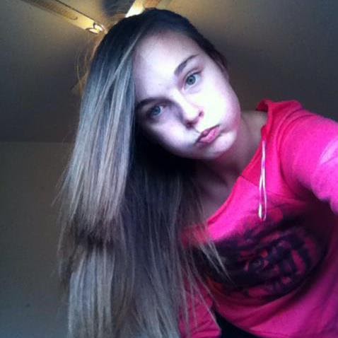 Sara Dawson Photo 15