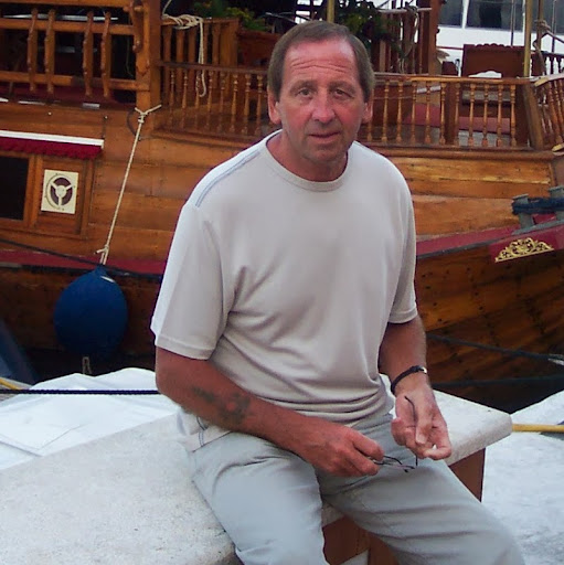 Frank Casey Photo 16