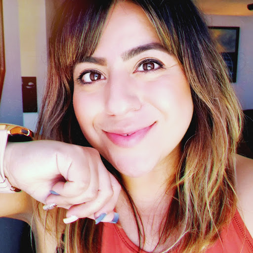 Annette Reyes Photo 36