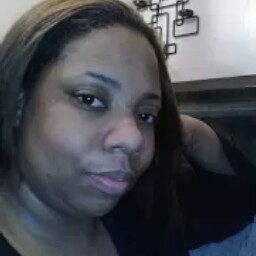 Nicole Roberson Photo 26