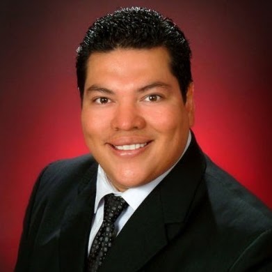 Fred Reyes Photo 29