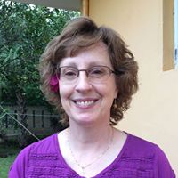 Julia Guenther Photo 5