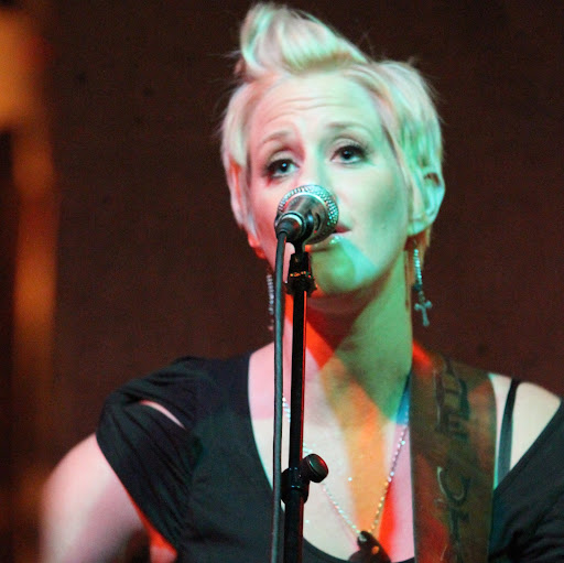 Robin Degrasse Photo 10