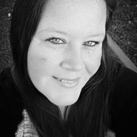 Jessica Tharp Photo 9