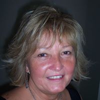 Pamela Testa Photo 20