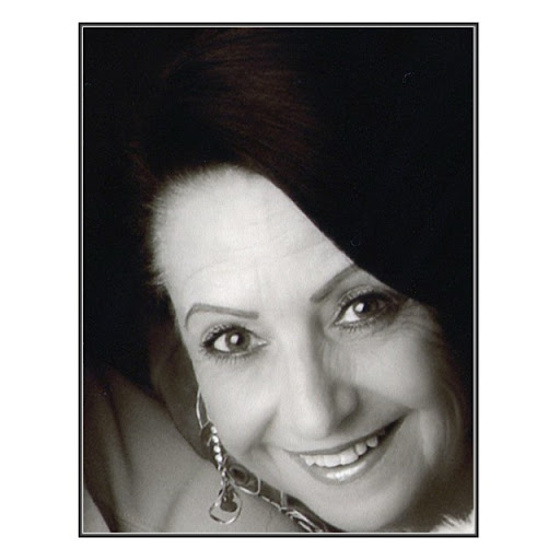 Colleen Lawson Photo 12