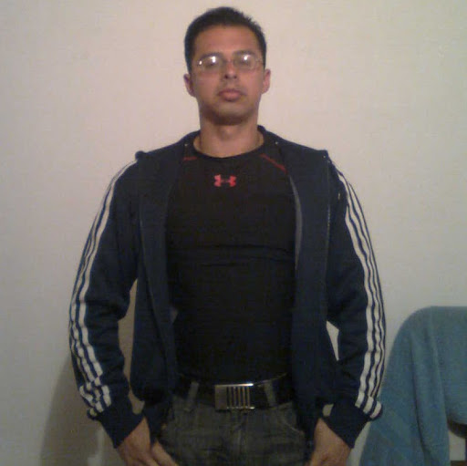 Harold Ortiz Photo 31