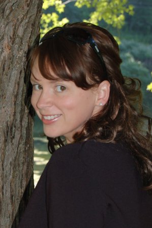 Michelle Whitaker Photo 8