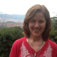 Suzanne Steiner Photo 13