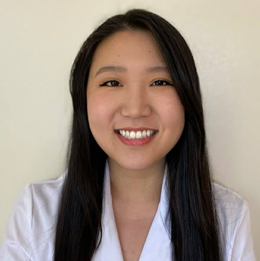 Gina Kim Photo 31